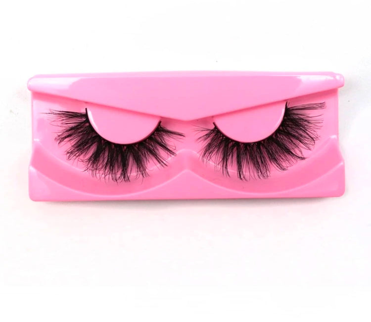 Strip Lashes – Natural to Glam Styles | Simply Beautiful Boutique