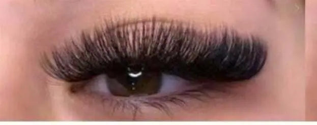 DIY lash extensions 