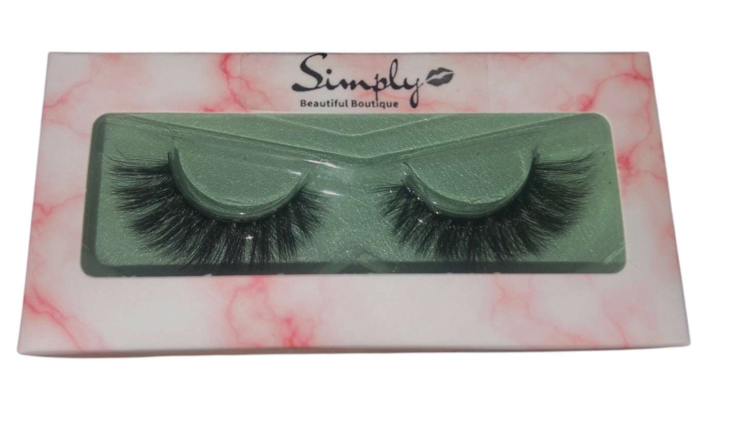 Flirty Glam Strip Lashes